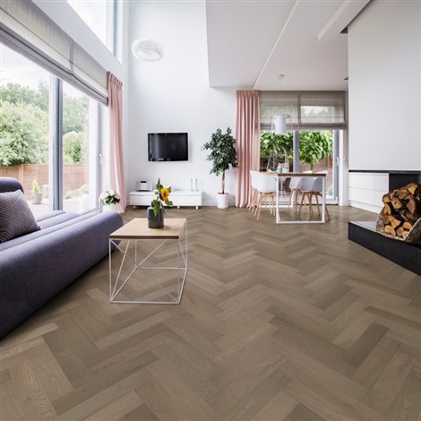 फ्रेंच ओक हेरिंगबोन फ़्लोरिंग